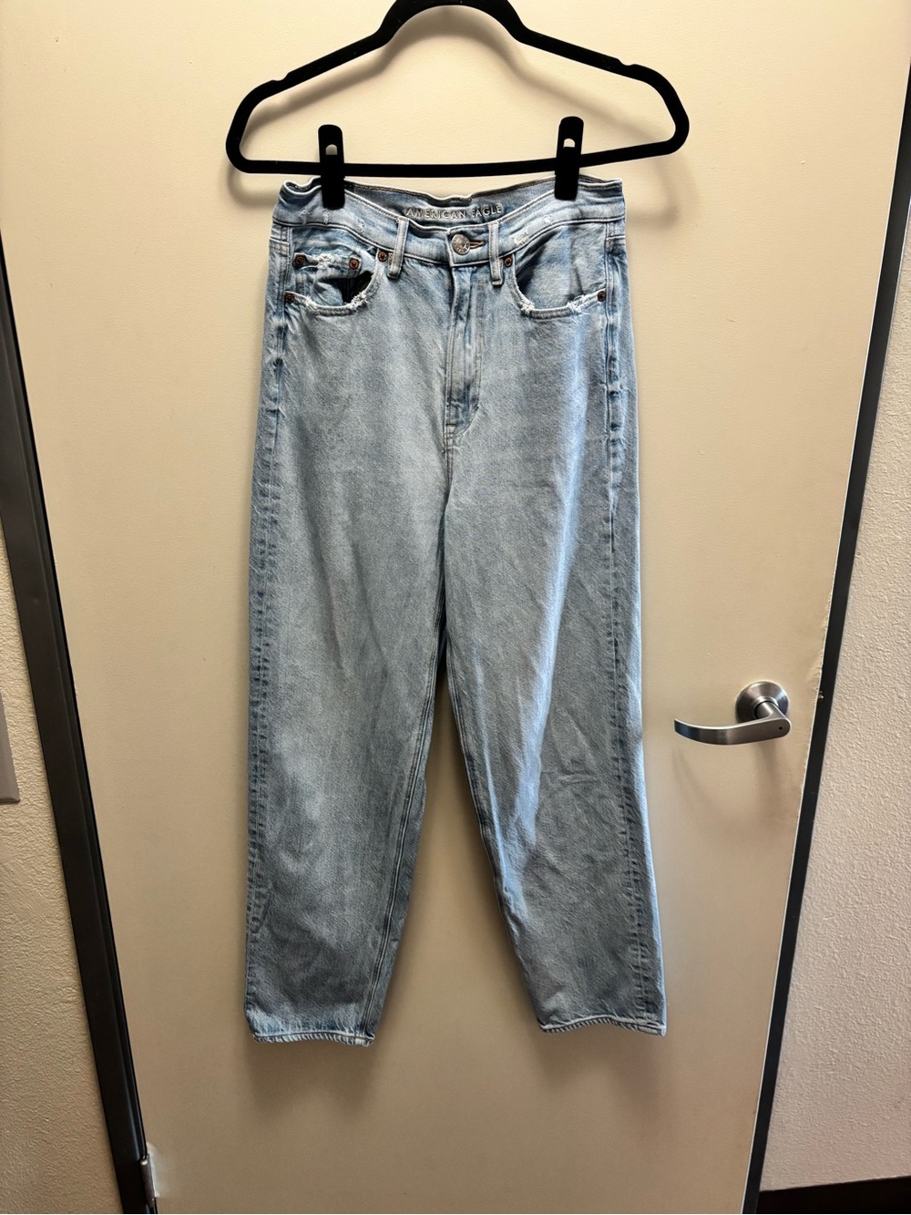American Eagle Light Blue High-Rise Straight Jeans